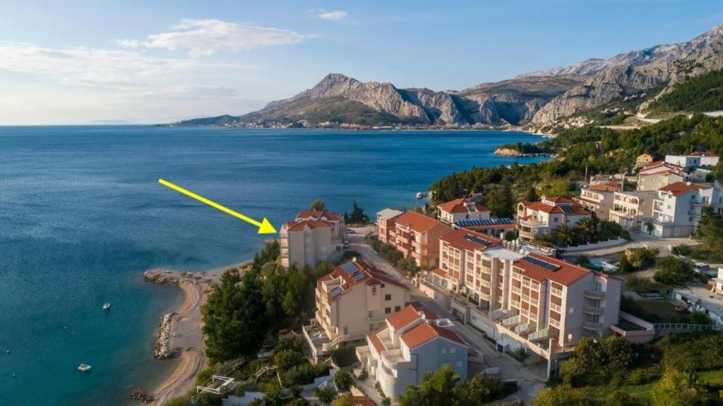 Apartments Lozina On The Beach Omis Ngoại thất bức ảnh