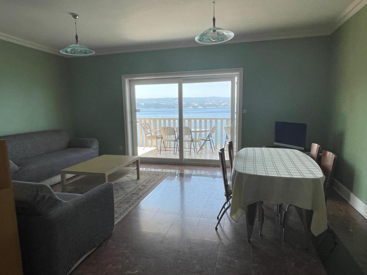 Apartments Lozina On The Beach Omis Ngoại thất bức ảnh