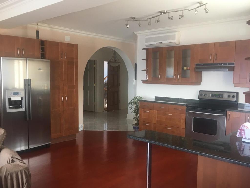 Apartments Lozina On The Beach Omis Ngoại thất bức ảnh