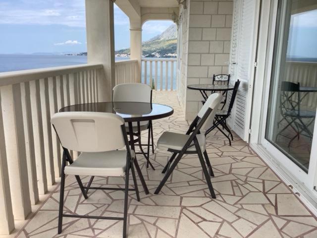 Apartments Lozina On The Beach Omis Ngoại thất bức ảnh